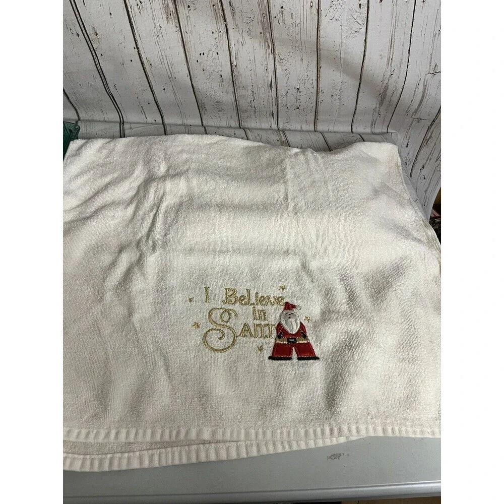 Vintage Christmas Holiday Santa 3 Towel Set “I Believe In Santa” Embroidered